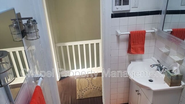 Building Photo - 4813 Olive St