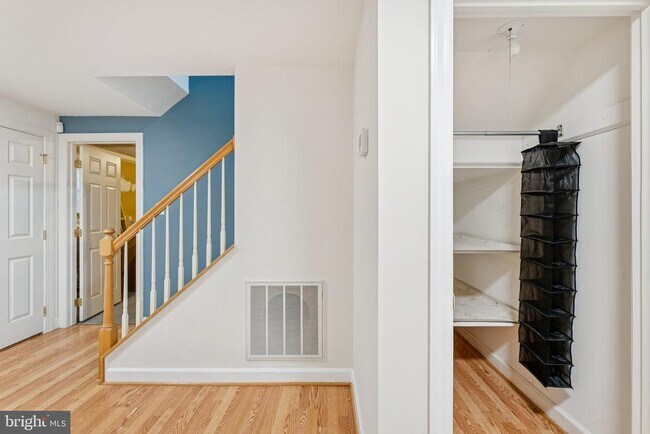 Building Photo - 12891 Crouch Dr