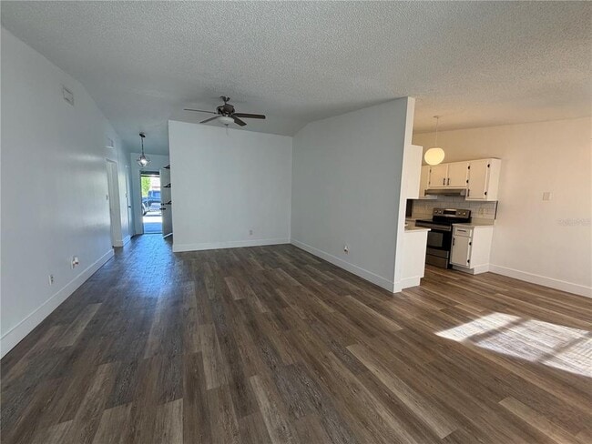 Building Photo - 3055 Autumn Ct