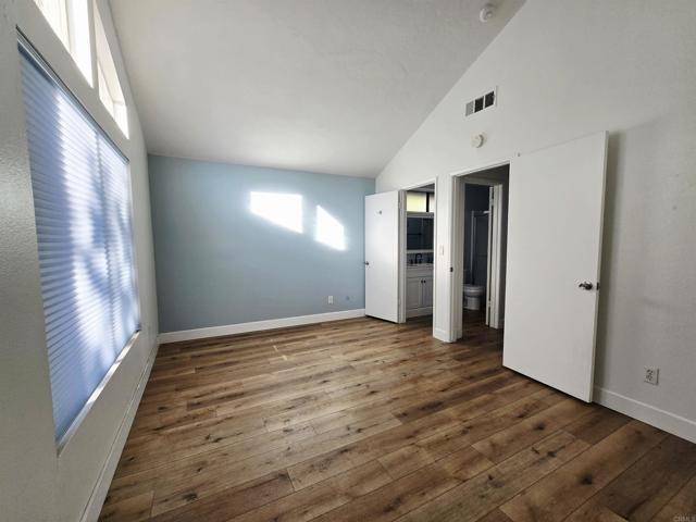 Building Photo - 2135 E Valley Pkwy