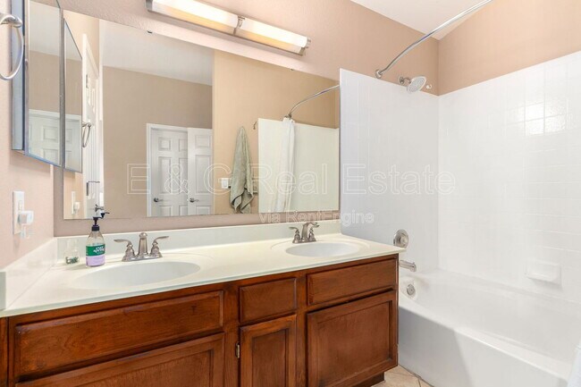 Building Photo - 1836 N Stapley Dr