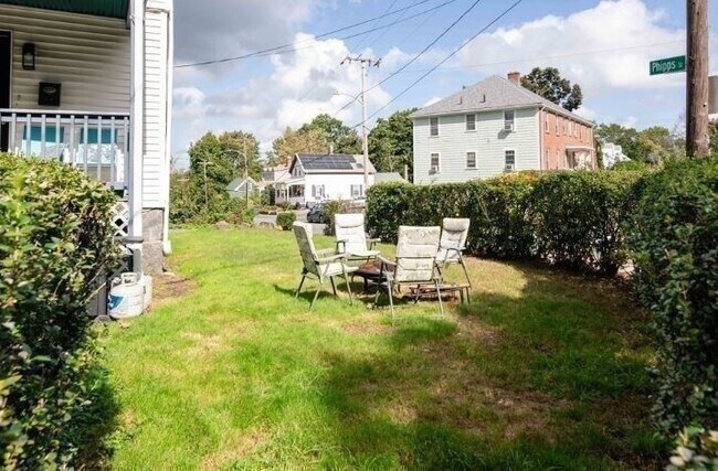 Building Photo - 133 Kendrick Ave