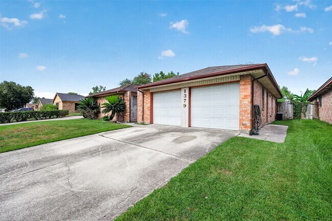 Building Photo - 1379 Wrotham Ln