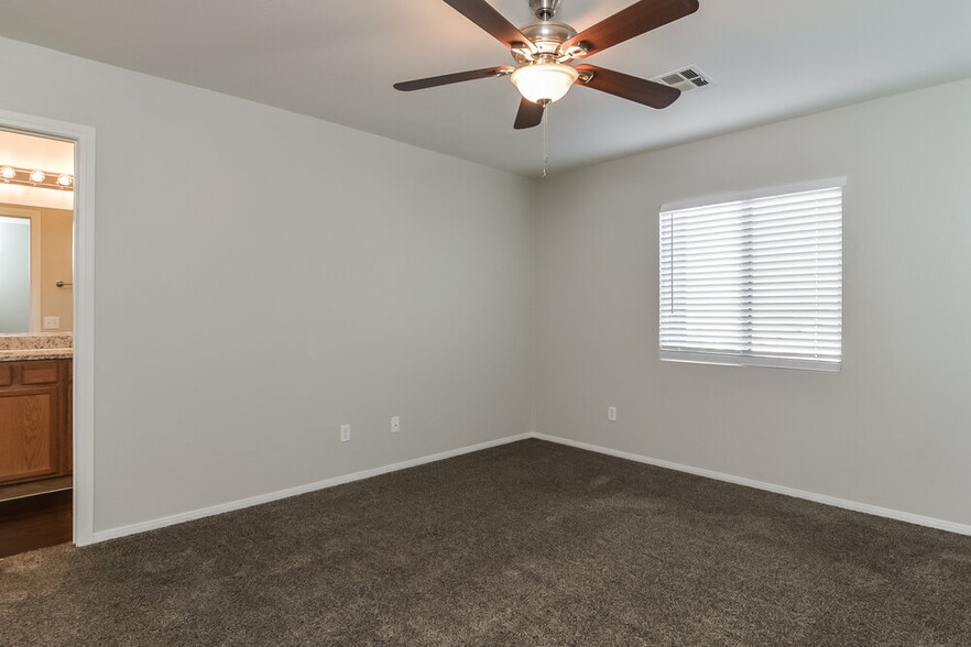 Building Photo - 3673 Winter Whitetail St