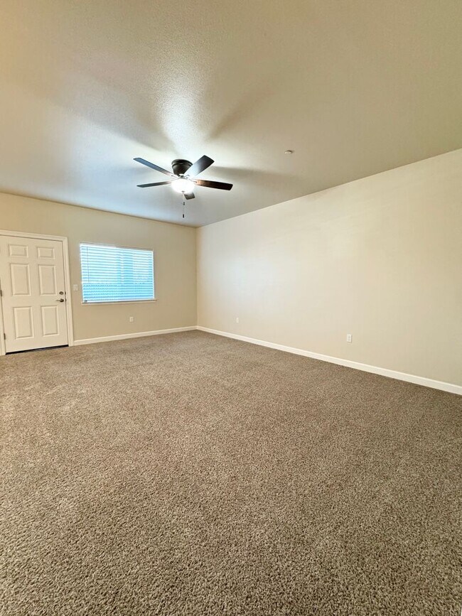 Building Photo - 1437 Wyla Walk