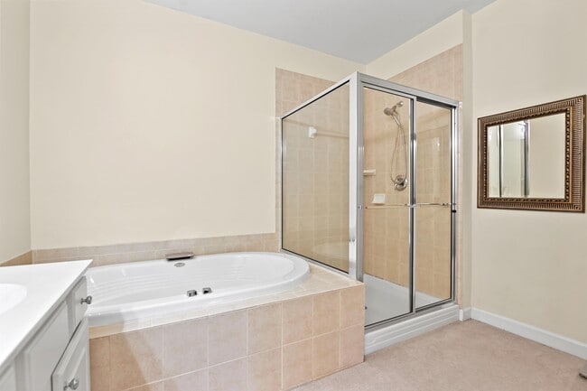 Building Photo - 3648 Billings St