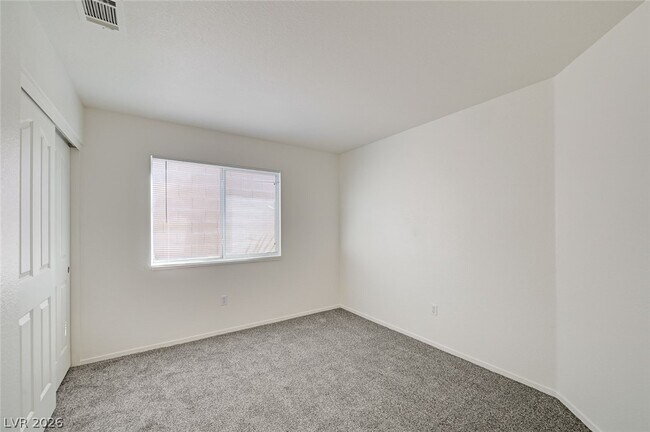 Building Photo - 3329 Ascona Ct