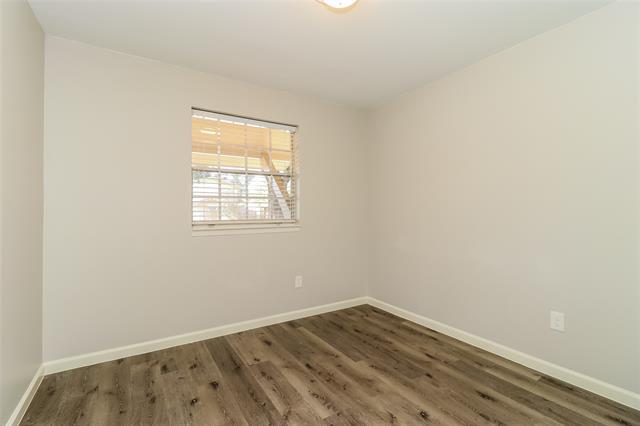 Building Photo - 2205 Marvel Dr
