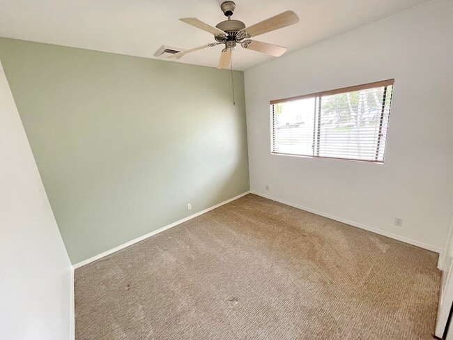 Building Photo - Unfurnished 2BR/1BA single level Ohana wit...