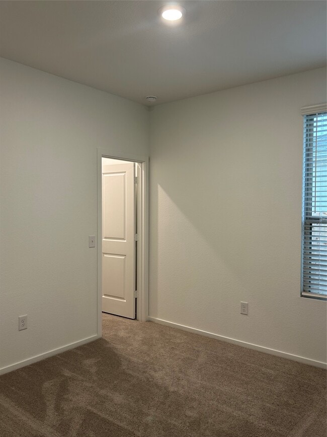 Building Photo - 14973 Rustic Moon Rd