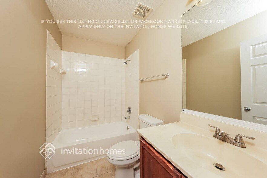 Building Photo - 5958 London Ln