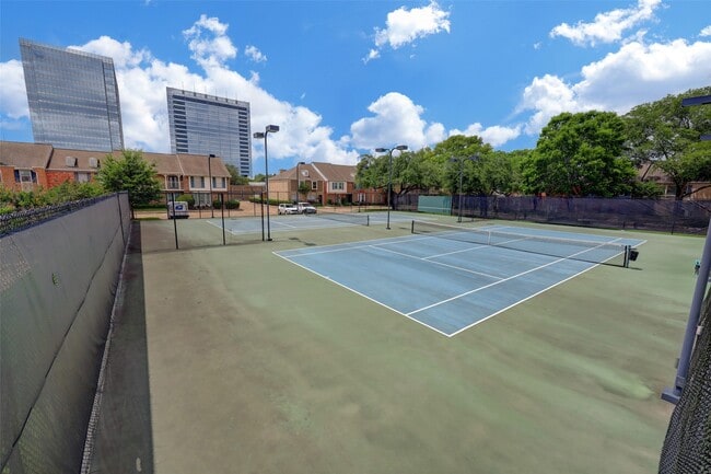 Building Photo - 1617 W Sam Houston Pkwy S