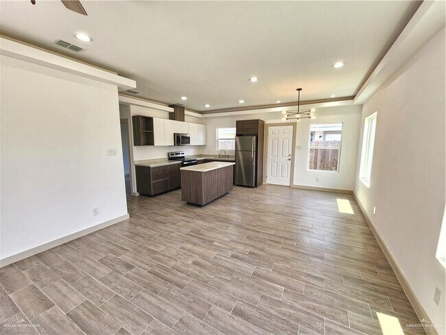 Building Photo - 3600 Frio Ave