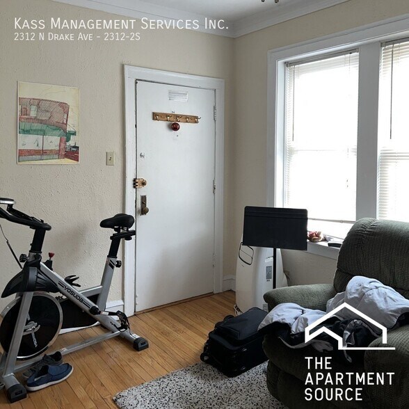 Building Photo - 2312 N Drake Ave