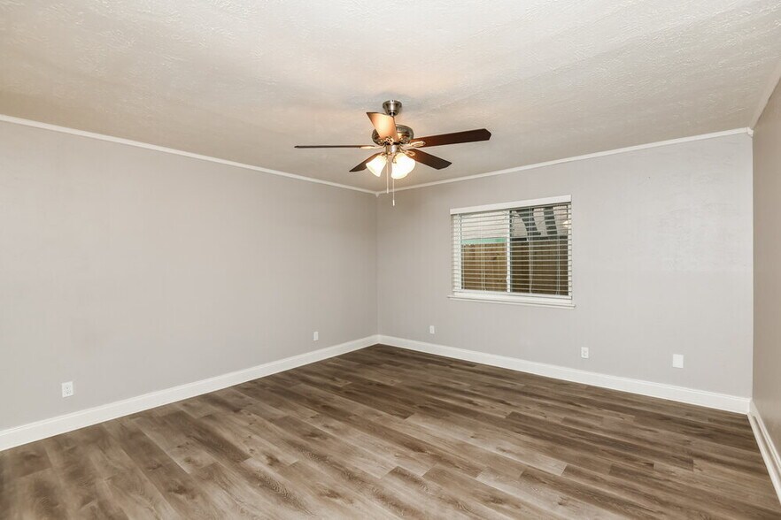 Building Photo - 4301 Campion Ln