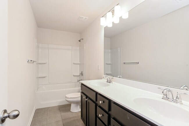 Building Photo - 4310 Drifter Dr