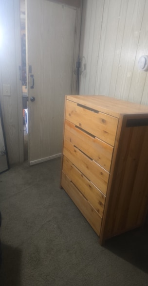 Building Photo - 17900 Sierra Hwy