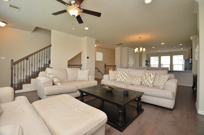 Building Photo - 10709 Madden Oaks Pl