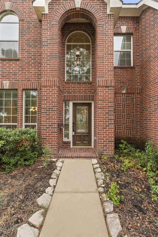 Building Photo - 25727 Shady Spruce Ln