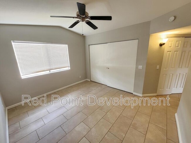 Building Photo - 5881 N Belbrook Dr