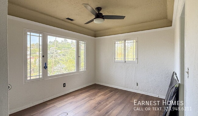 Building Photo - 1401 Dartmouth Dr