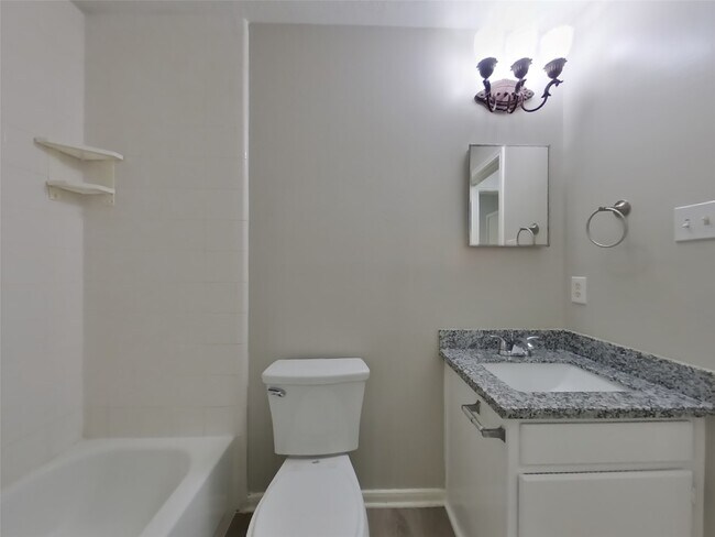 Building Photo - 18018 Heron Forest Ln
