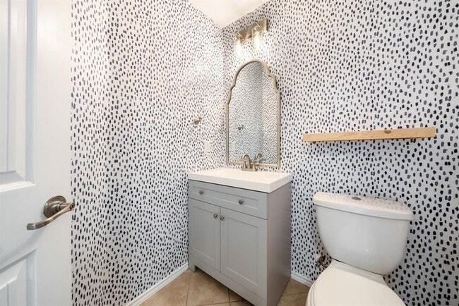 Building Photo - 7124 Outfitter Drive