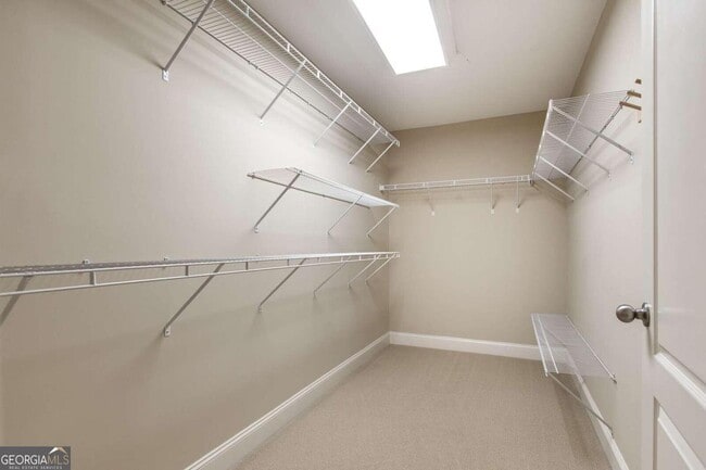 Building Photo - 528 Twinrose Way