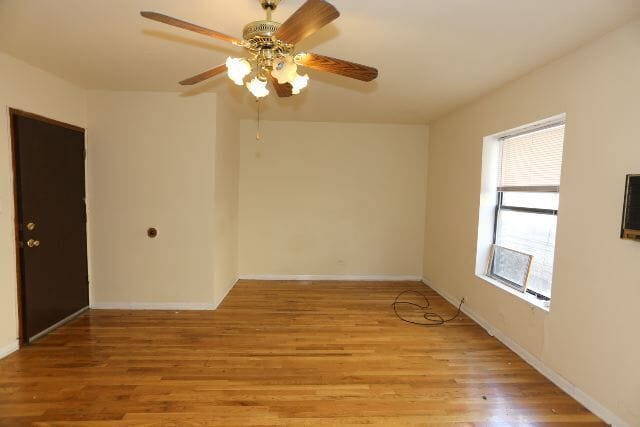 Building Photo - 755 W Cornelia Ave
