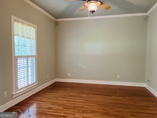 Building Photo - 947 Beavers Rd