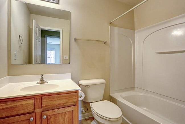 Building Photo - 5624 Moresby Ct