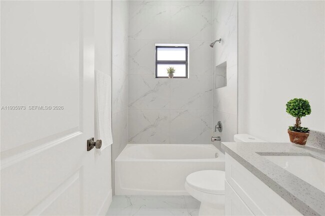 Building Photo - 68 Organ St