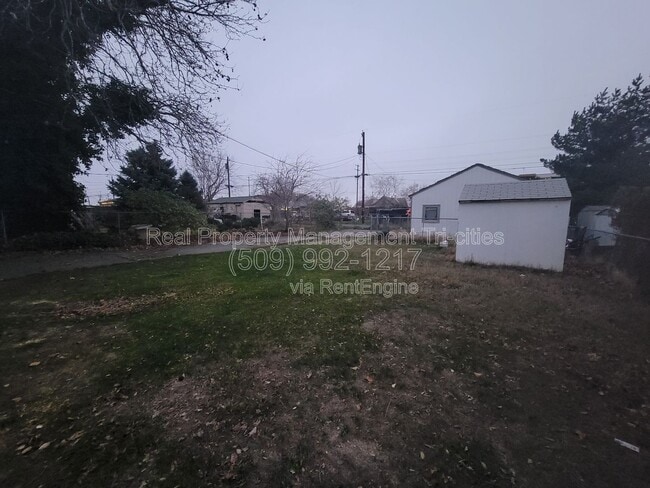 Building Photo - 618 S Alder St