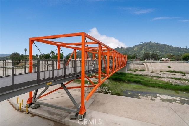 Building Photo - 2700 E Chaucer St