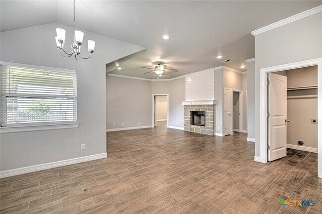 Building Photo - 1507 Curlew Ln