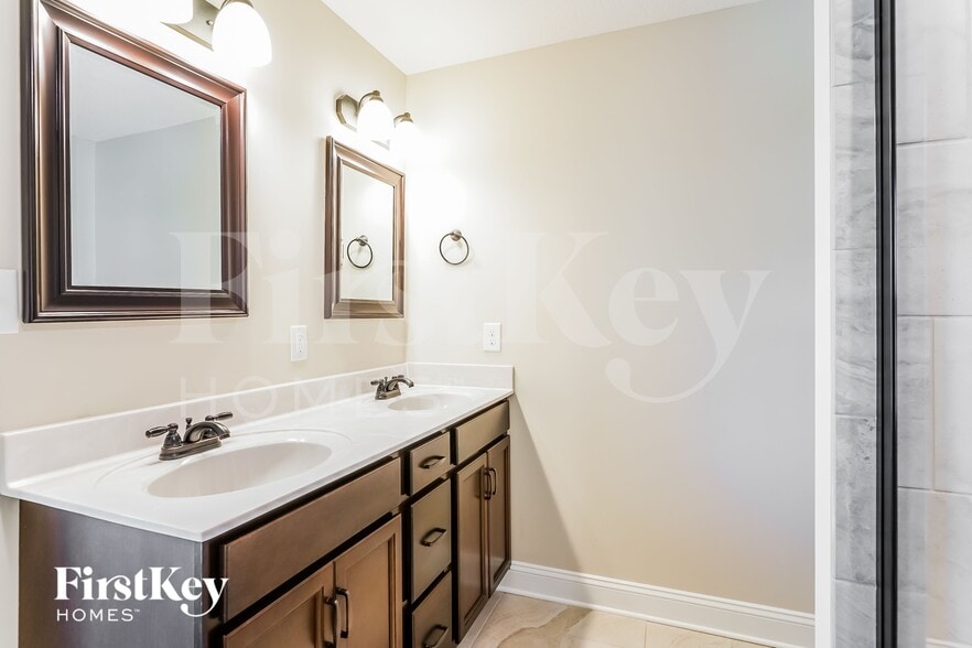 Building Photo - 309 Liberty Bell Ln