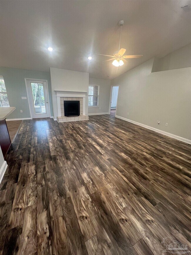 Building Photo - 4804 Ribault Ln