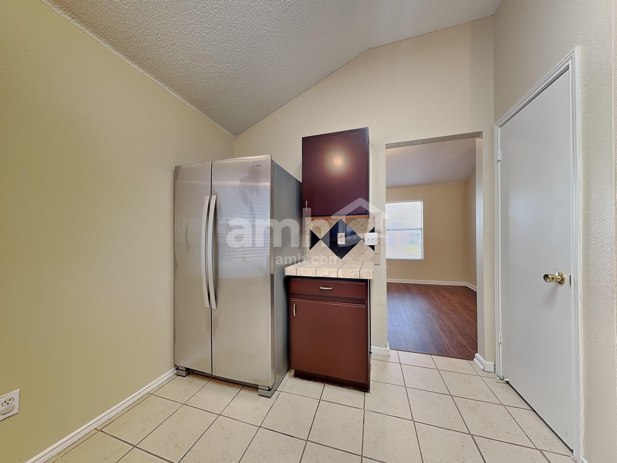 Building Photo - 800 Castlewick Ct