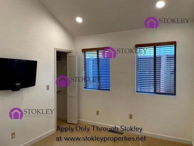 Building Photo - 1975 Shuey Ave