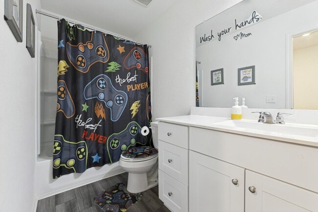 Building Photo - 5810 Rue Picasso