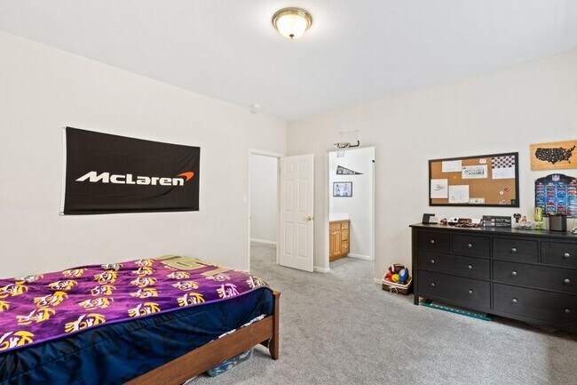 Building Photo - 3830 Brushland Ct