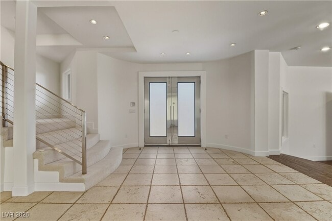 Building Photo - 5101 Mountain Foliage Dr