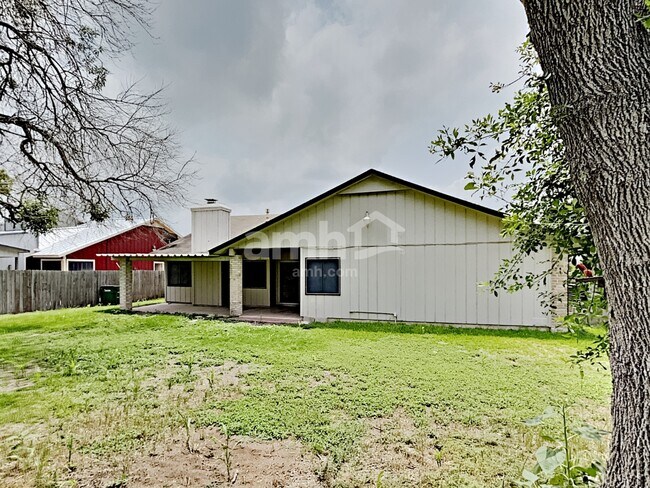 Building Photo - 5614 Misty Gln