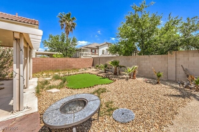 Building Photo - 3728 Ashling St