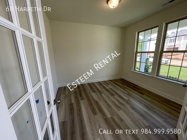 Building Photo - 60 Harpeth Dr
