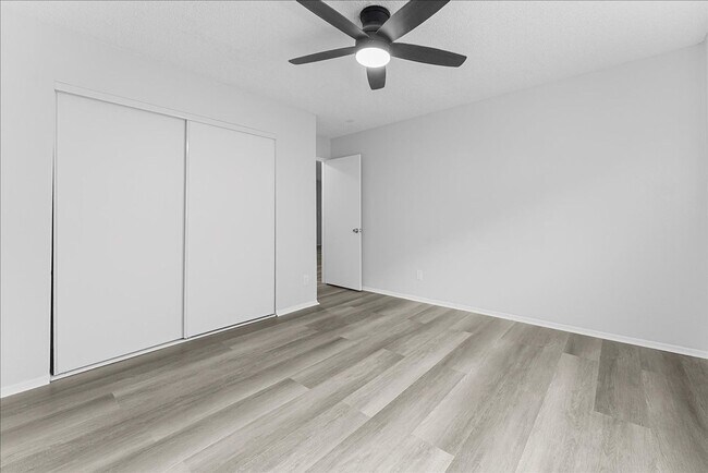 Building Photo - 2919 Baldwin St