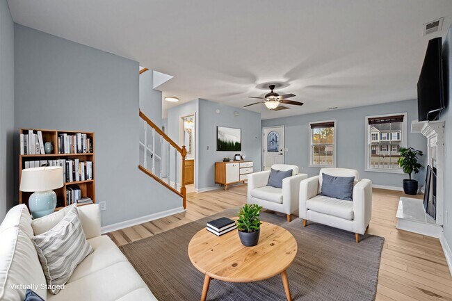 Building Photo - 200 Bridlewood Dr