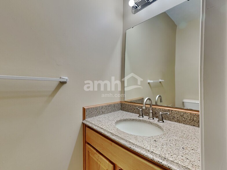 Building Photo - 1434 Preston Ct