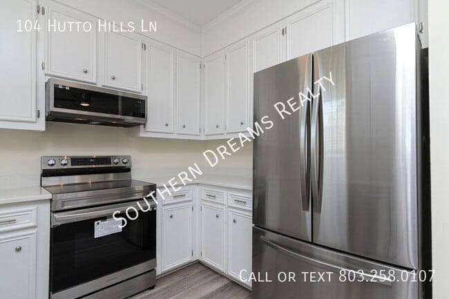 Building Photo - 104 Hutto Hill