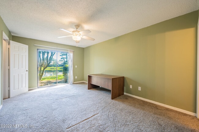 Building Photo - 111 Cranes Lake Dr